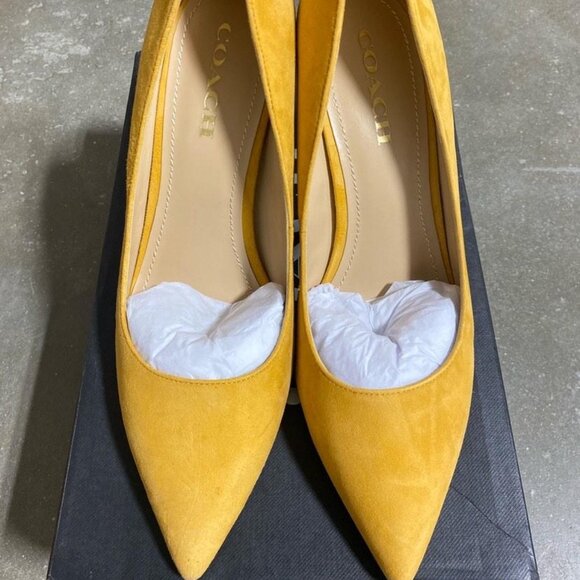 Coach CC664 Wiley Suede Pumps/Heels, Size US 10, Buttercup - Picture 1 of 7